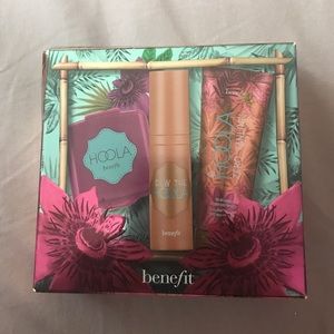 Benefit Hoola deluxe sample kit