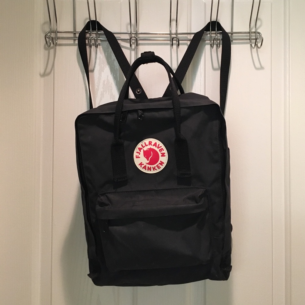 Fjallraven Kanken Black Sturdy backpack (Standard)
