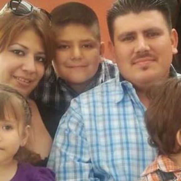 Meet your Posher, Mayra - Picture 1 of 1