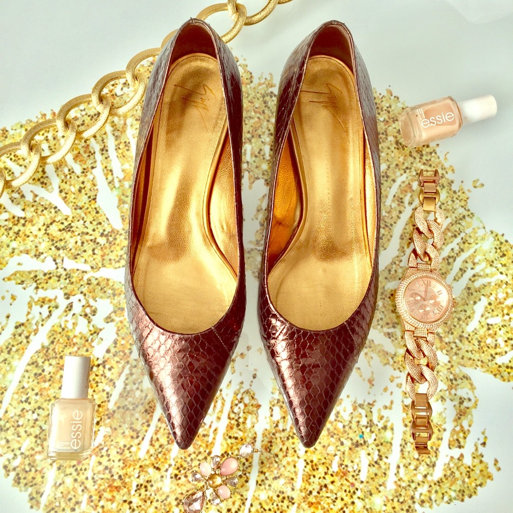 Giuseppe Zanotti Like New Flats