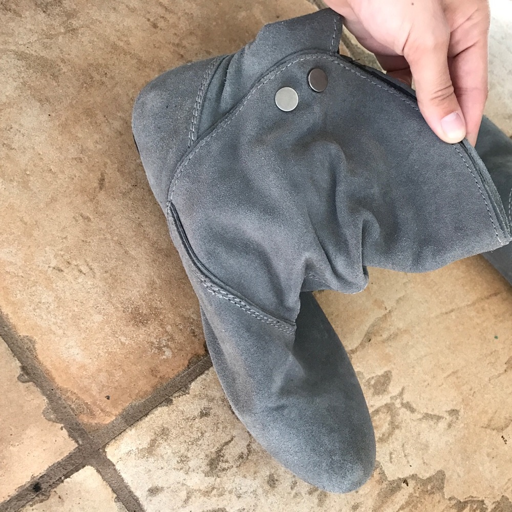 Grey steve Madden booties