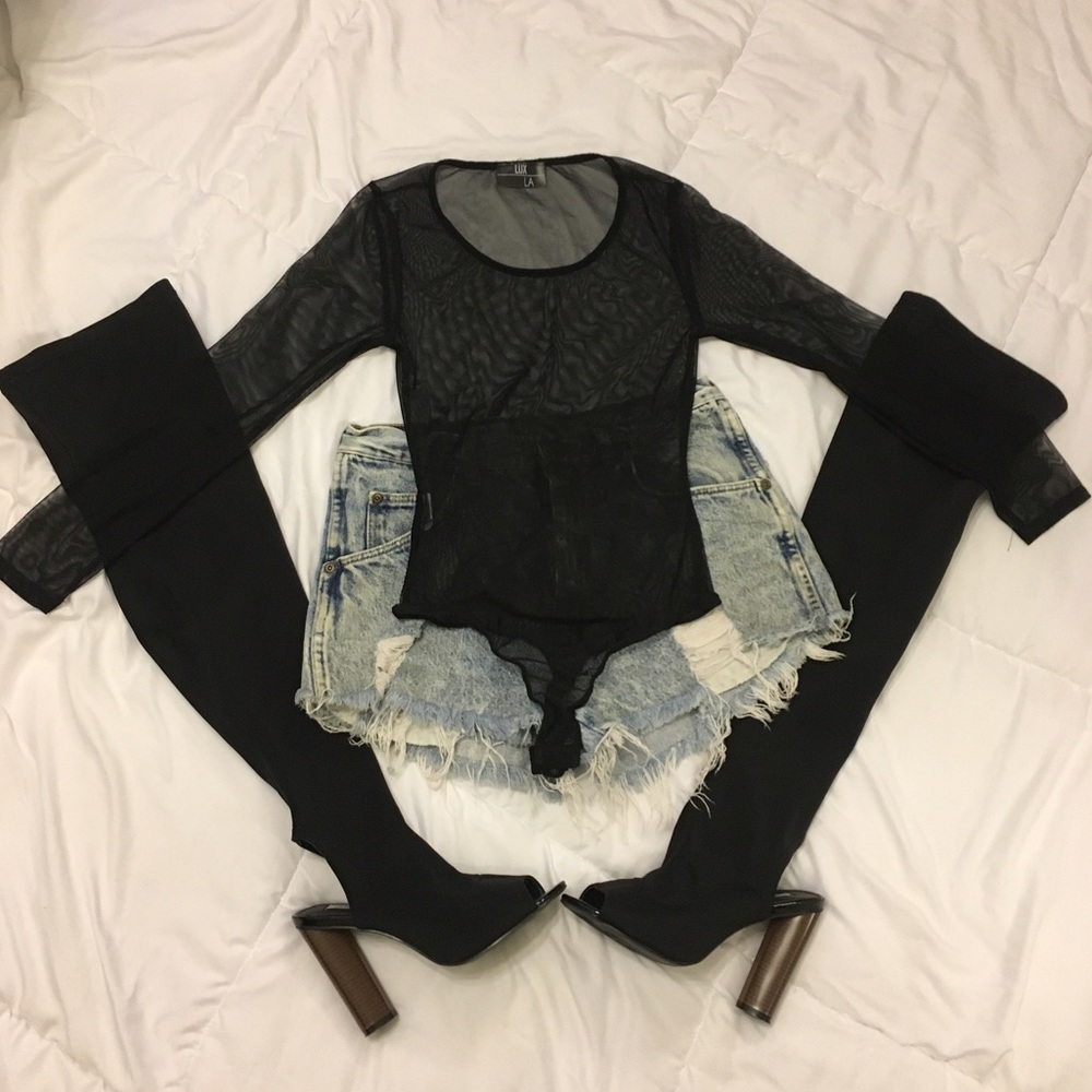 ‼️💸 PRICE DROP FOR FRIDAY ONLY 💸‼️ - Picture 2 of 5