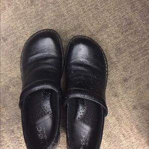 Born Women's Shoes Size 8