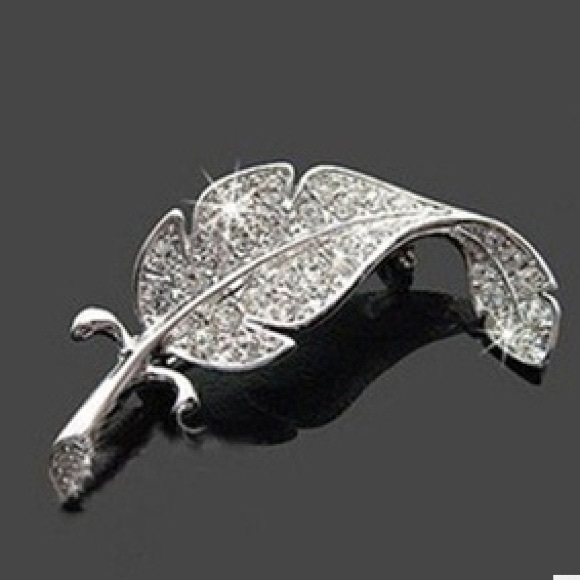 Crystal Feather Brooch - Picture 2 of 4