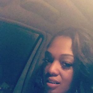 Meet your Posher, Sharitta