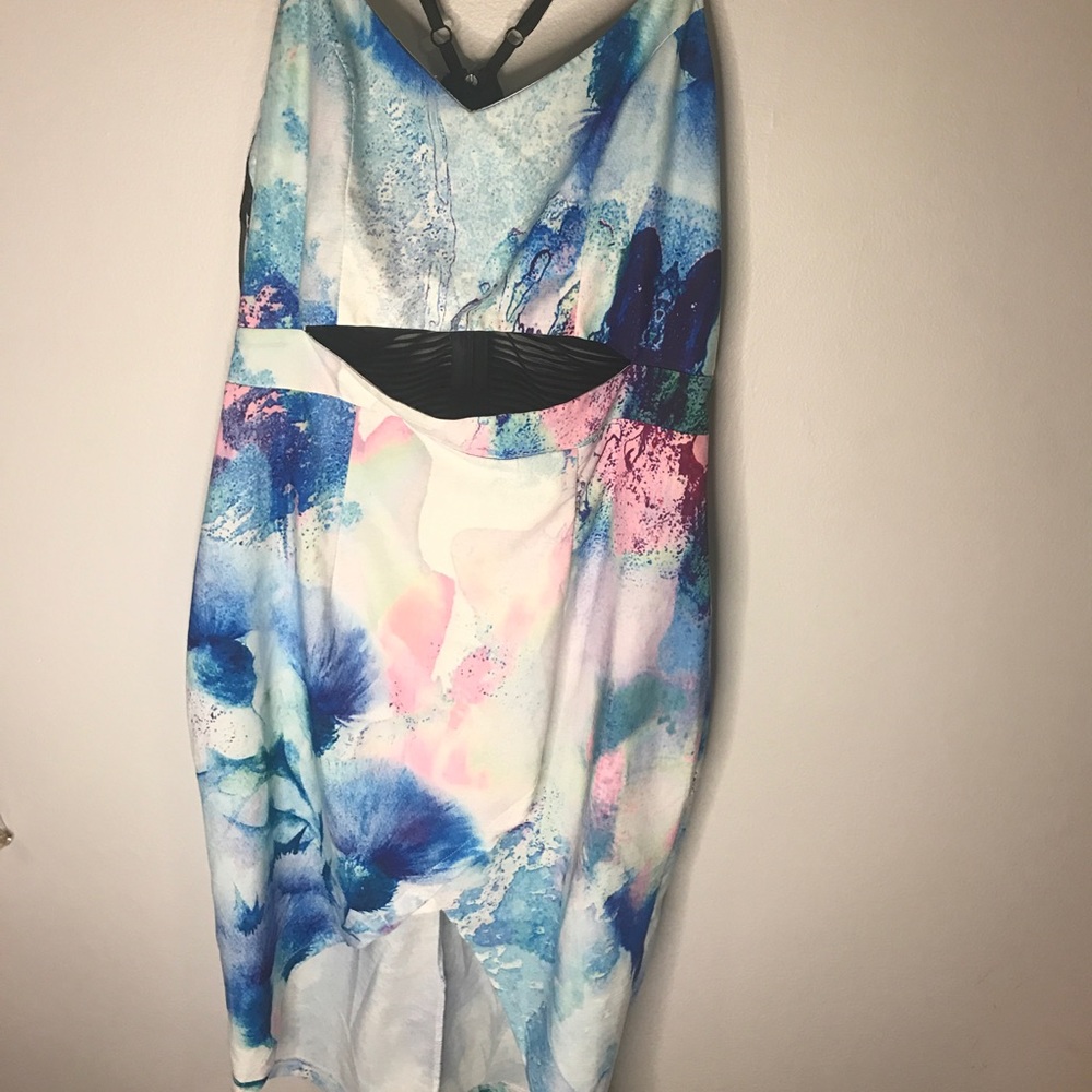 Show po watercolor dress