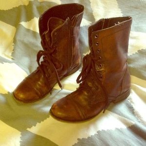 Steve Madden combat boots