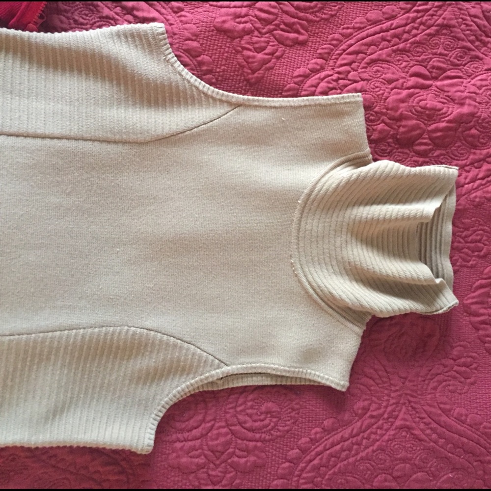 DRESS - Picture 3 of 4