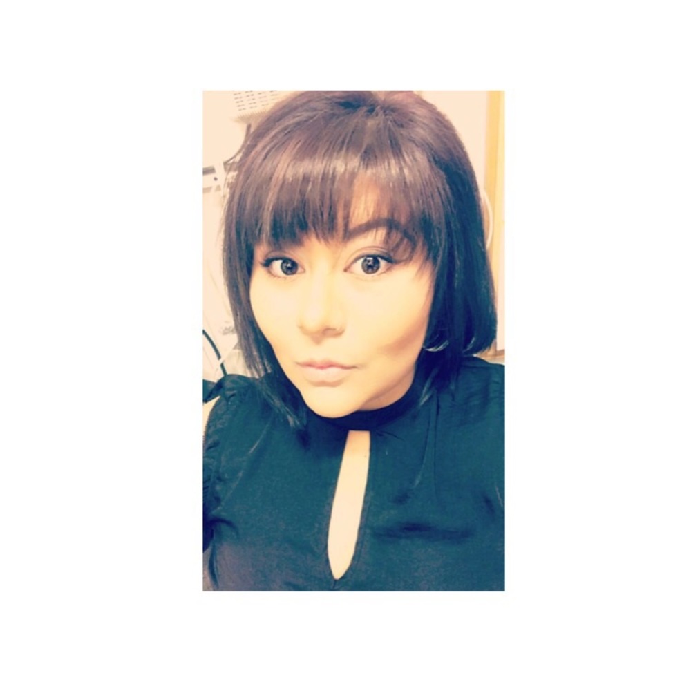 Meet your Posher, Stephanie