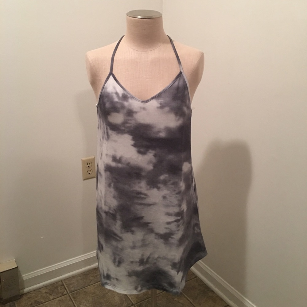 3/$18 Gray and white tie dye summer dress