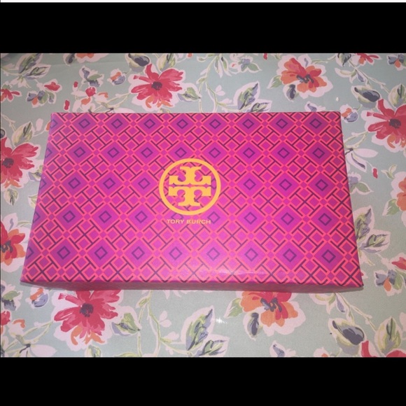 π TORY BURCH ππΊπΈπΉ - Picture 3 of 5