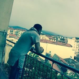 Meet your Posher, Emanuel