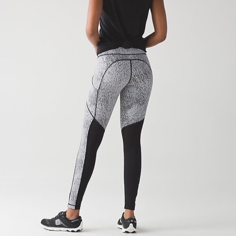 Lululemon speed tight V luxtreme