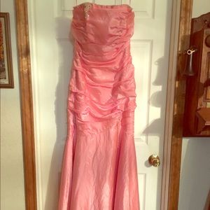 Women's Mermaid Style Prom Dress Formal