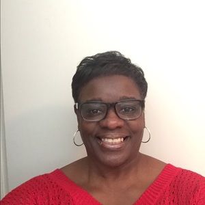 Meet your Posher, Roslyn