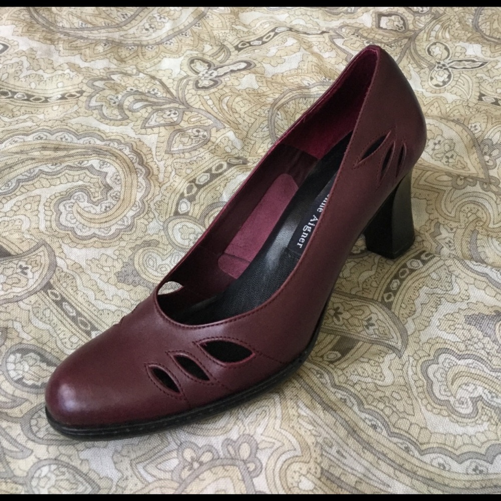 Etienne Aigner Leather Heels