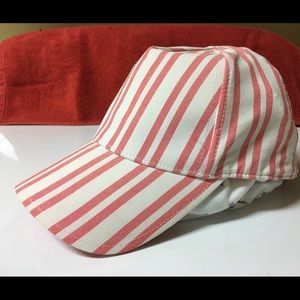 Lululemon One Size Classy Cap in Twin Stripe Love