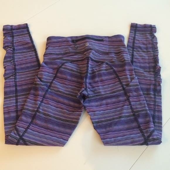 Lululemon size 4 Textured wave speed tights - Picture 3 of 4