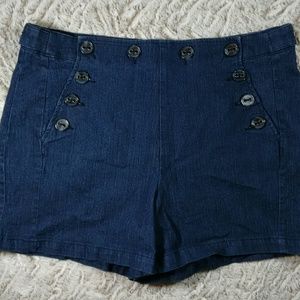 BRITISH KHAKI dark wash sailor button shorts