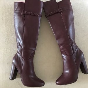 💥LOWEST PRICE💥 Knee High Oxblood Boots Size 8