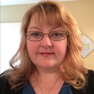 Meet your Posher, Catherine