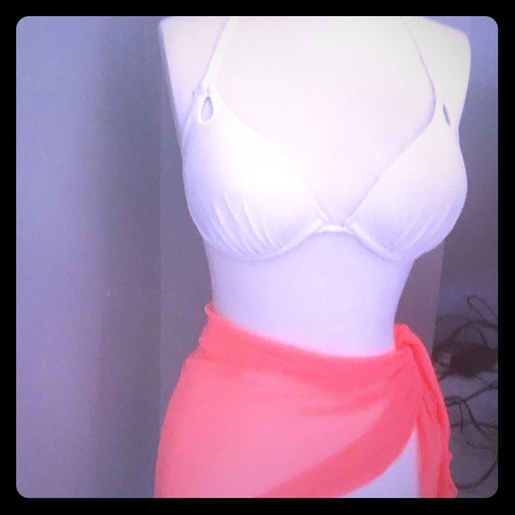 Swimming Top bottoms  will throw in Wrap for BO - Picture 1 of 5