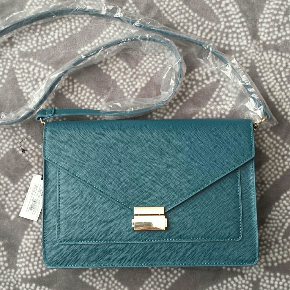 🎉Host Pick🎉 2-In-1 Crossbody/Shoulder Bag
