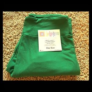 NWT LuLaRoe Green Leggings