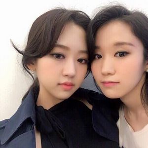 Meet your Posher, Se hee