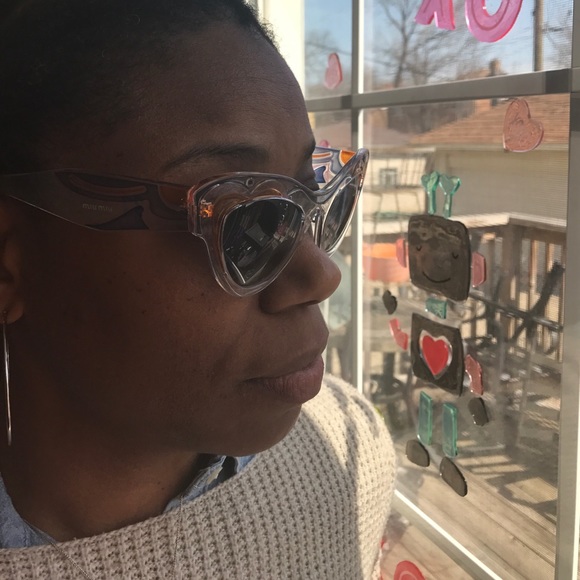 Miu Miu transparent sunglasses - Picture 3 of 3