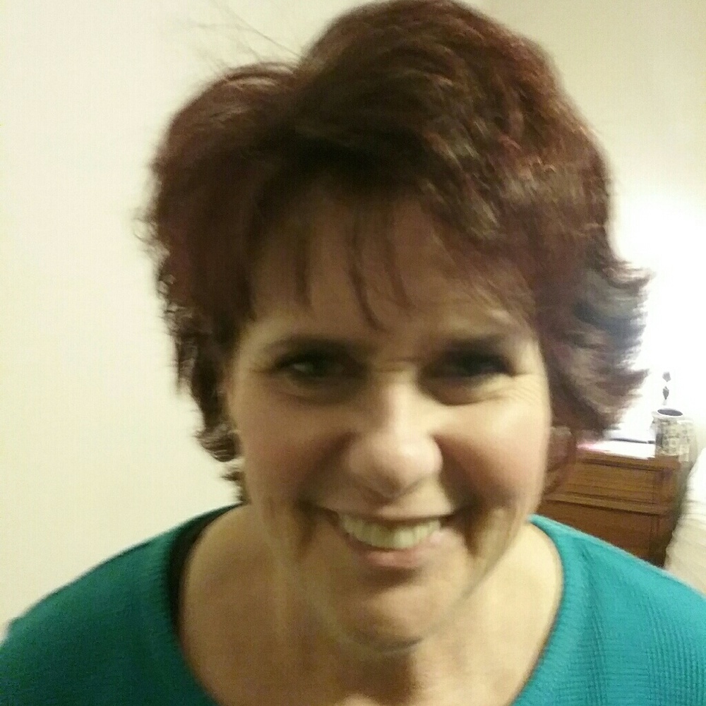 Meet your Posher, Michele