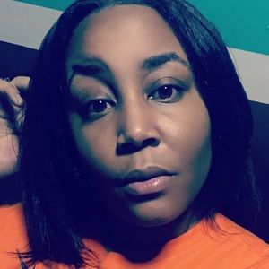 Meet your Posher, Zandra