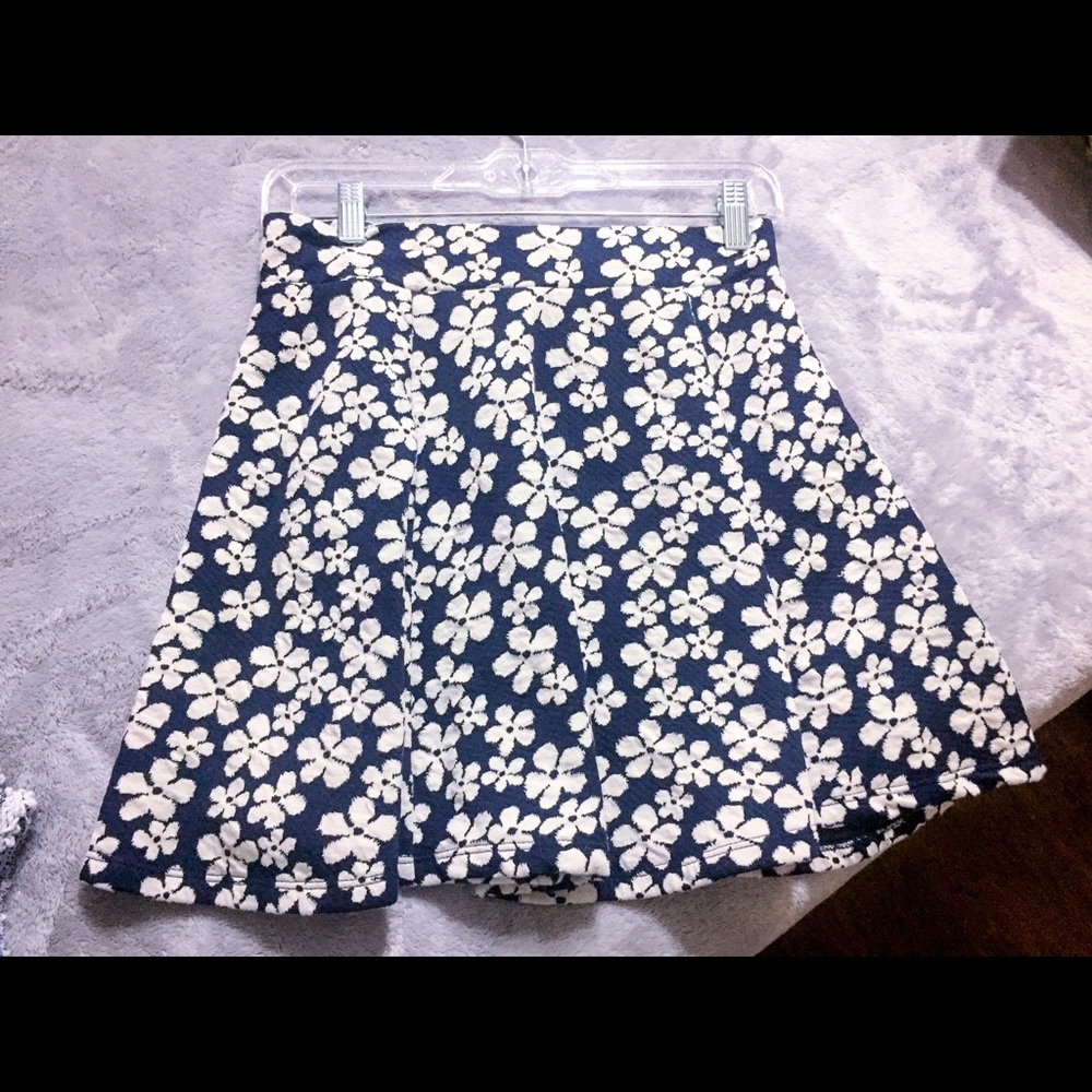 Forever 21 flower skirt.