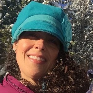 Meet your Posher, Alison