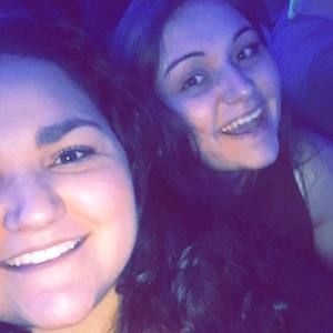 Meet your Posher, Cierra