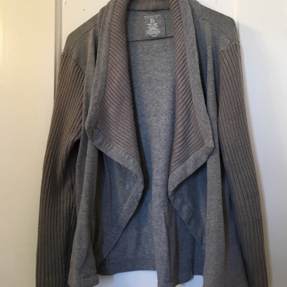 Gray drape open cardigan