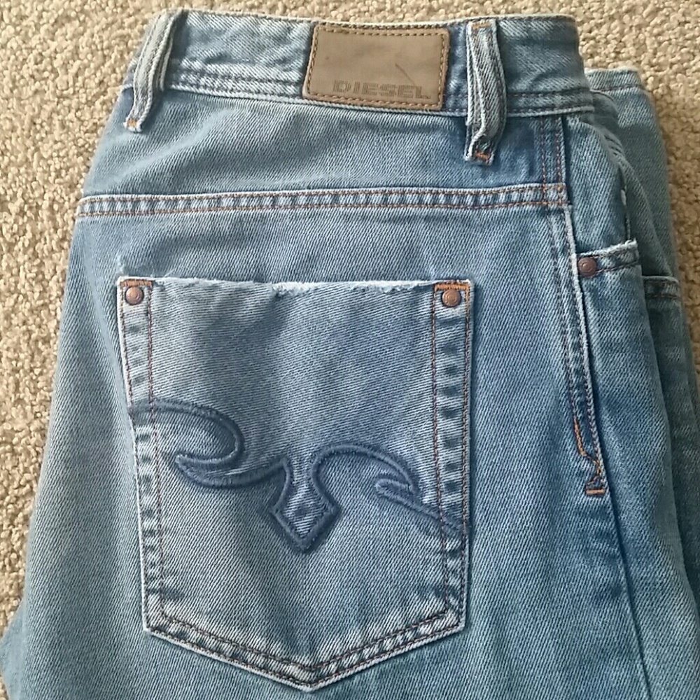 Diesel Mens Jeans size 33