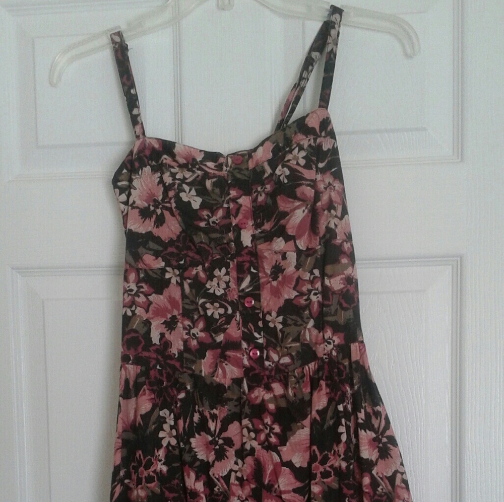Women's dress