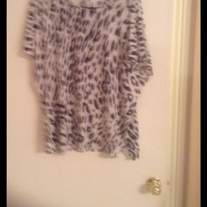 Chico's size s/m top, worn a couple times.