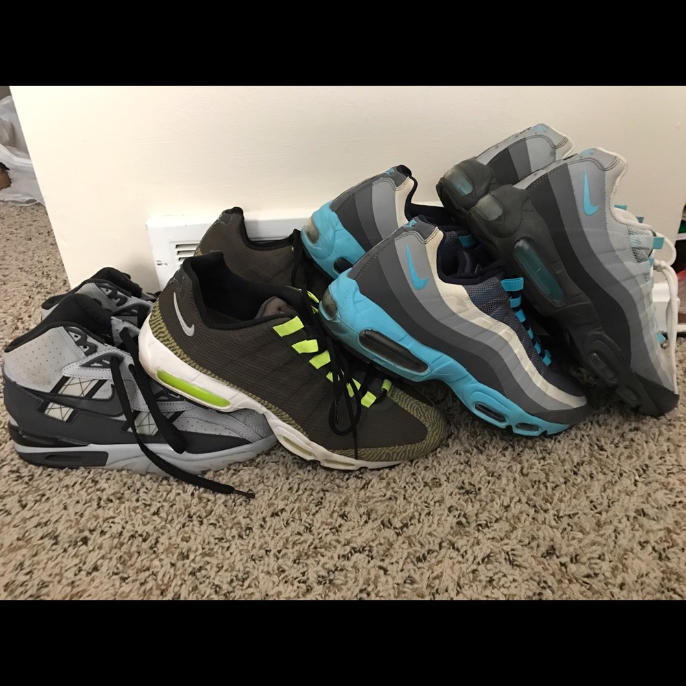 Men's Nike Sneakers size 8.5