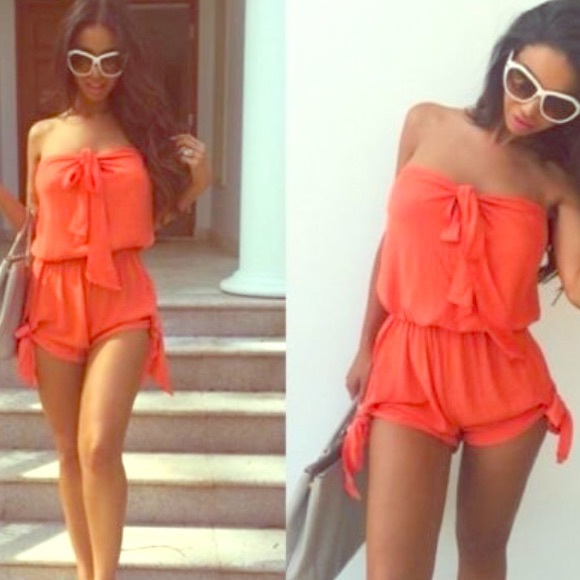 Sexy summer black romper! One left! Size L - Picture 3 of 4