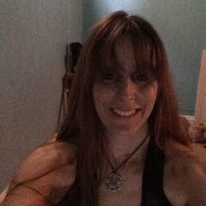 Meet your Posher, Marnie