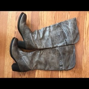 Frye boots size 9.5