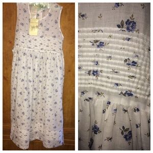 Laura Ashley Mother & Child dress Easter Tucks 8