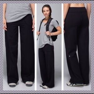 Lululemon Still Pant in black size 4