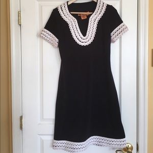 Stunning Tory Burch navy blue and white dress