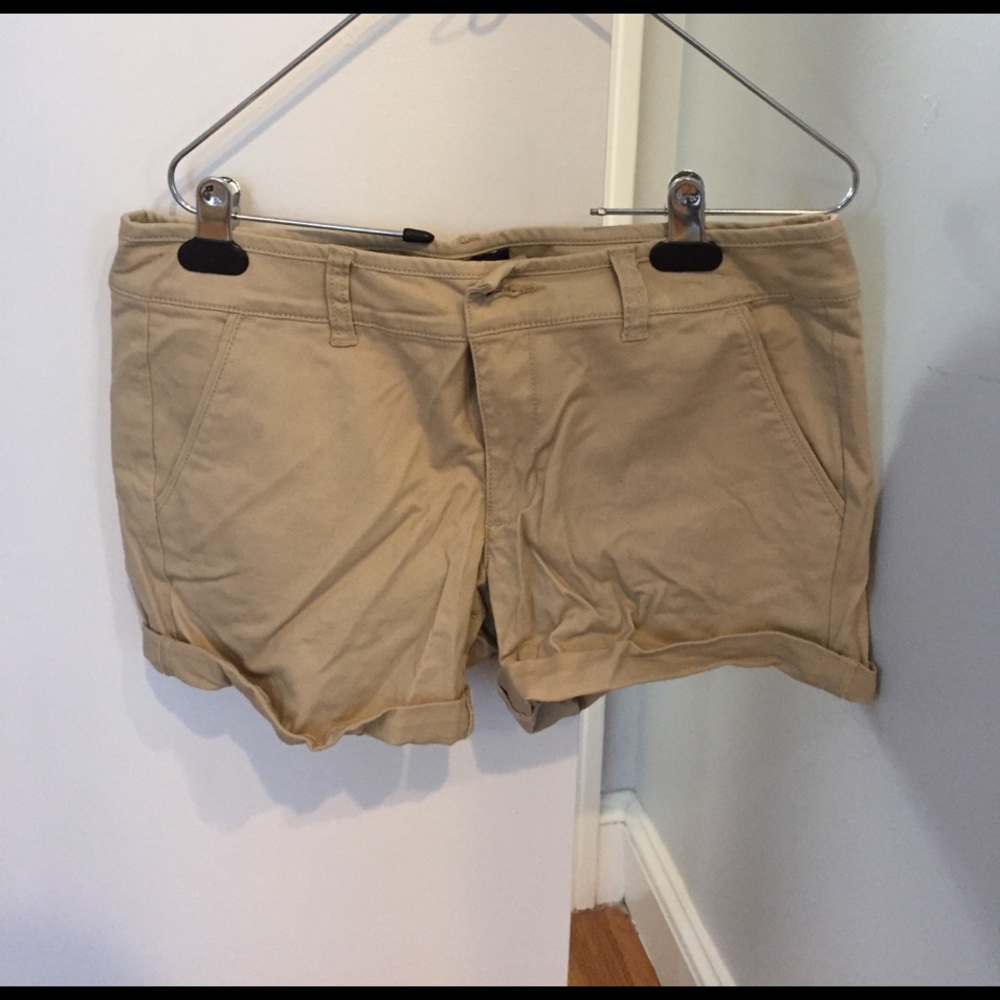 American Eagle Midi Short