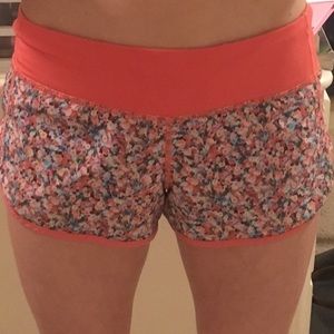 Size 6 flower print lulu lemon shorts
