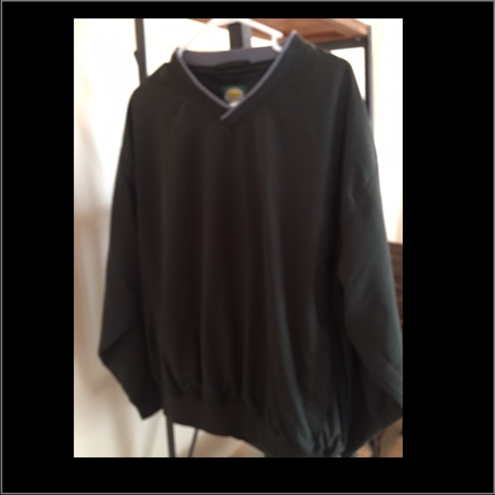 Cabelas pull over wind breaker