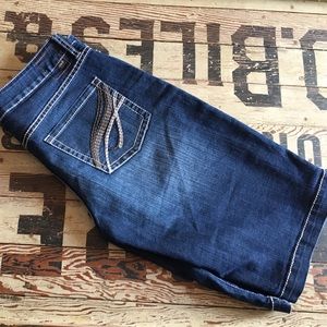 Great Jag jean shorts!